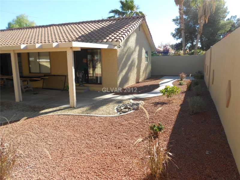 228 South Roland Wiley Las Vegas, NV 89145 - Photo 20 of 25 Yard/Garden.