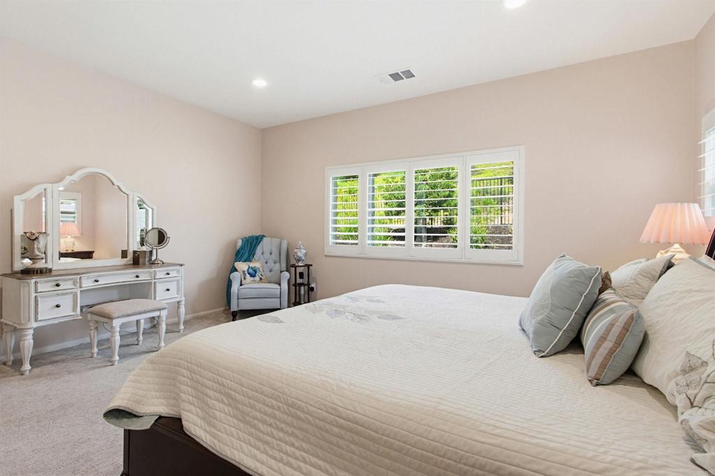 220 Pantaneiro Place Fallbrook, CA 92028 - Photo 20 of 64