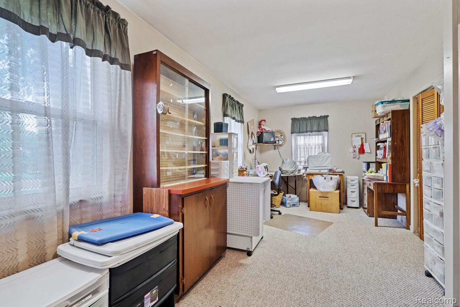 3205 Gerald Avenue Rochester, MI 48307 - Photo 20 of 30 Gallery Image 20