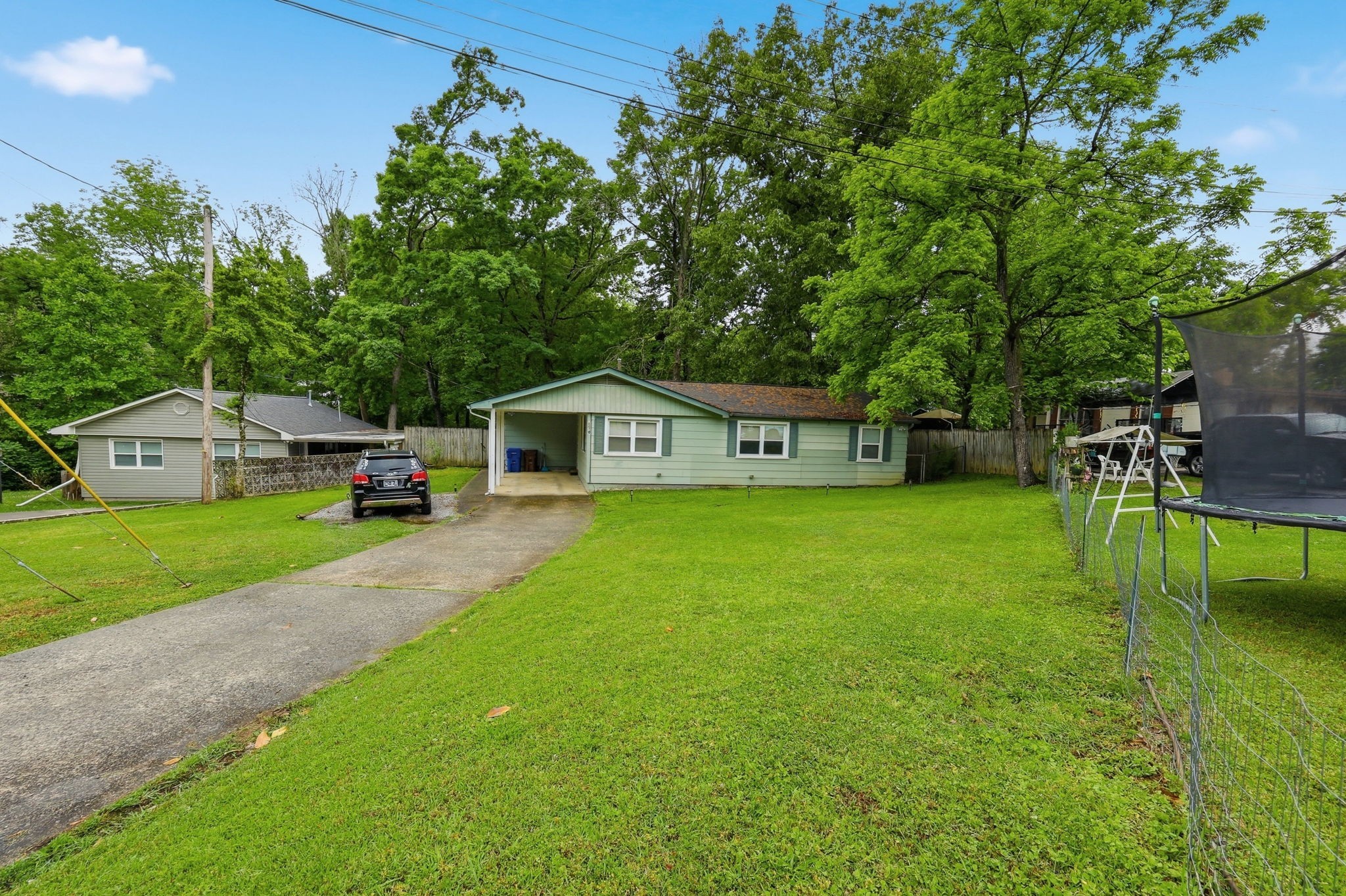 170 Northwestern Avenue Oak Ridge, TN 37830 - Photo 2 of 24