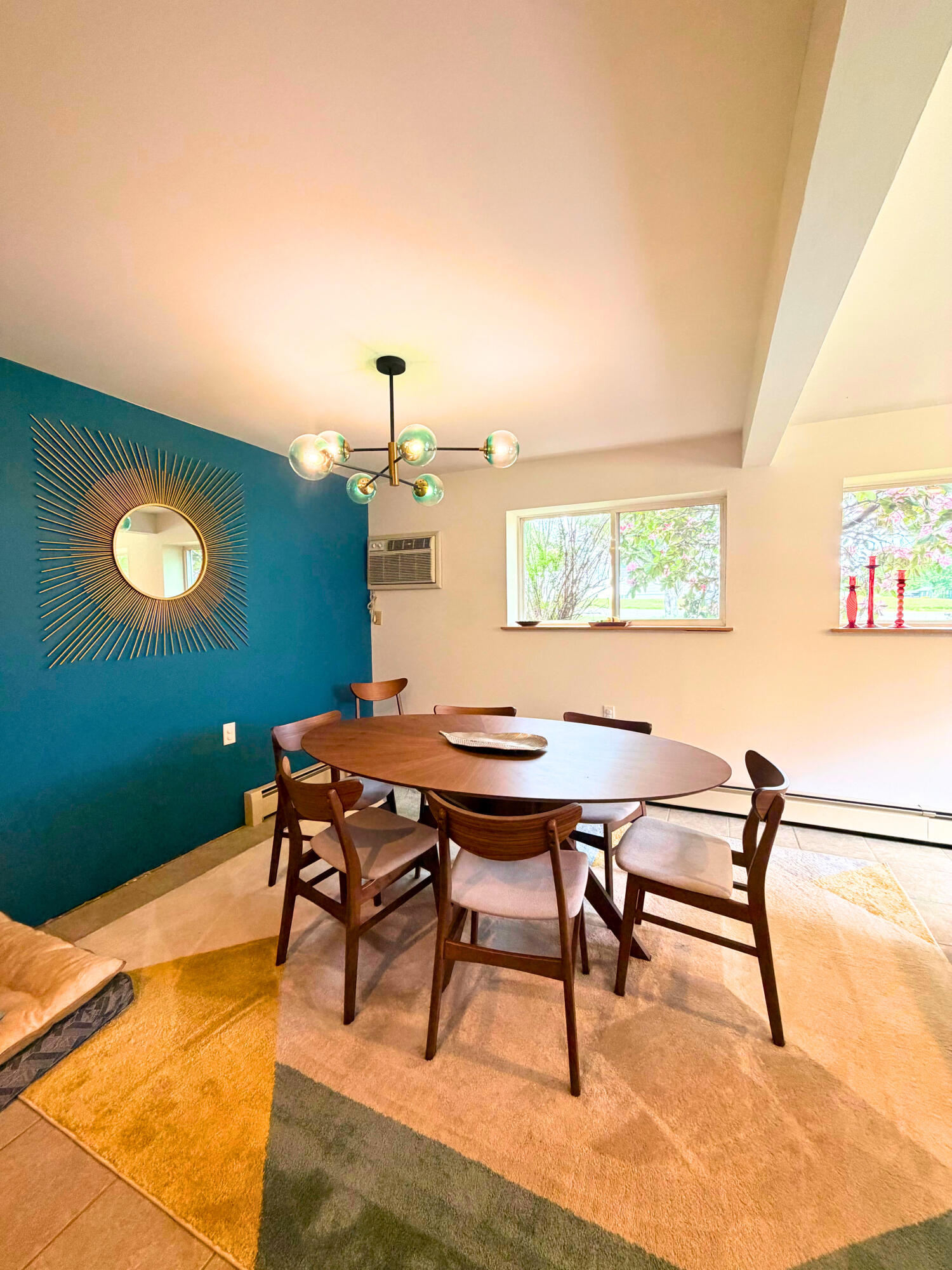 162 East Broadway Extension Bangor, ME 04401 - Photo 7 of 21 Dining