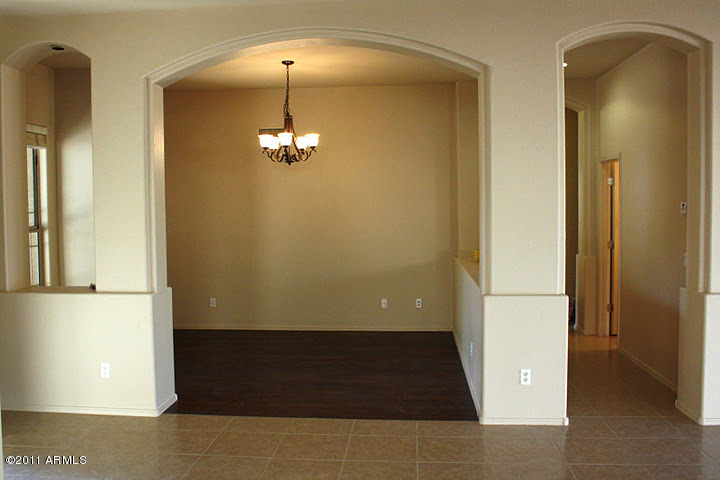 4366 East Briles Road Phoenix, AZ 85050 - Photo 5 of 14 Dining Room