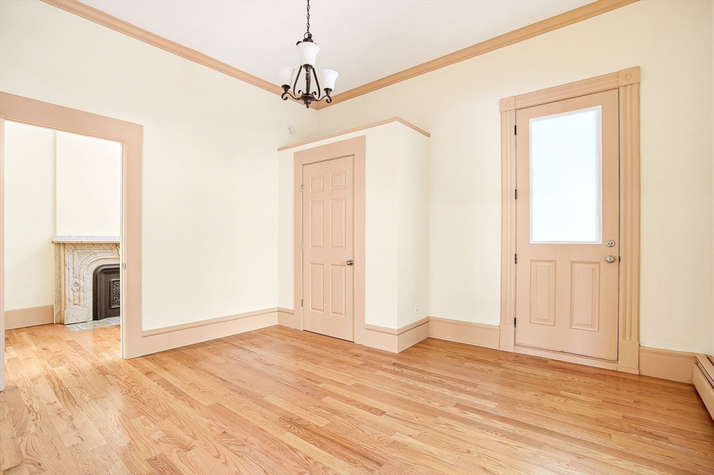 52 Mattoon Street, Unit 1 Springfield, MA 01105 - Photo 12 of 31 Gallery Image 12