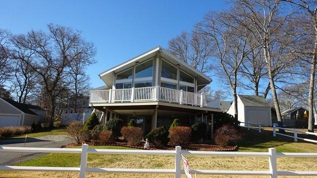 50 Jefferson Shores Road Buzzards Bay, MA 02532 - Photo 1 of 34 Primary Photo