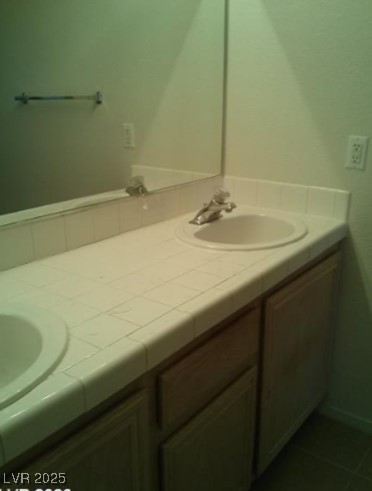 1851 Hillpointe Road, Unit 2112 Henderson, NV 89074 - Photo 10 of 15 Bathroom featuring double vanity and a sink