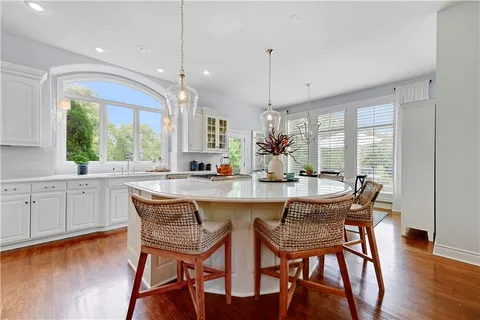 $1,125,000 | 14913 Ash Street, Leawood, KS 66224