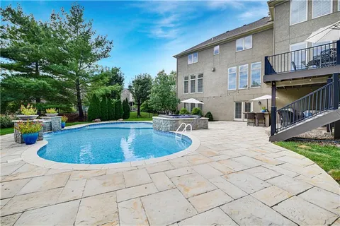 $1,125,000 | 14913 Ash Street, Leawood, KS 66224