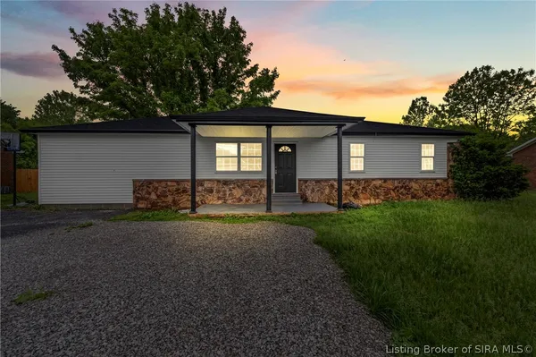 $215,000 | 1254 North Church Street, Austin, IN 47102