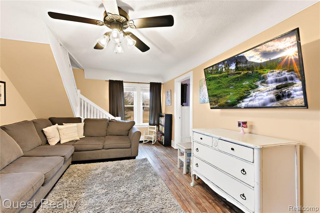 10374 Masters Road Goodells, MI 48027 - Photo 13 of 24