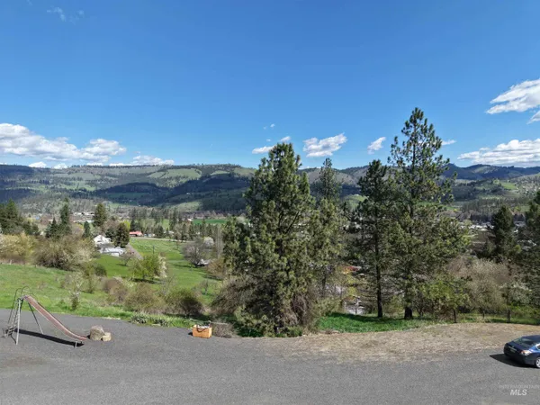 $349,000 | 710 Bryan Drive, Kamiah, ID 83536