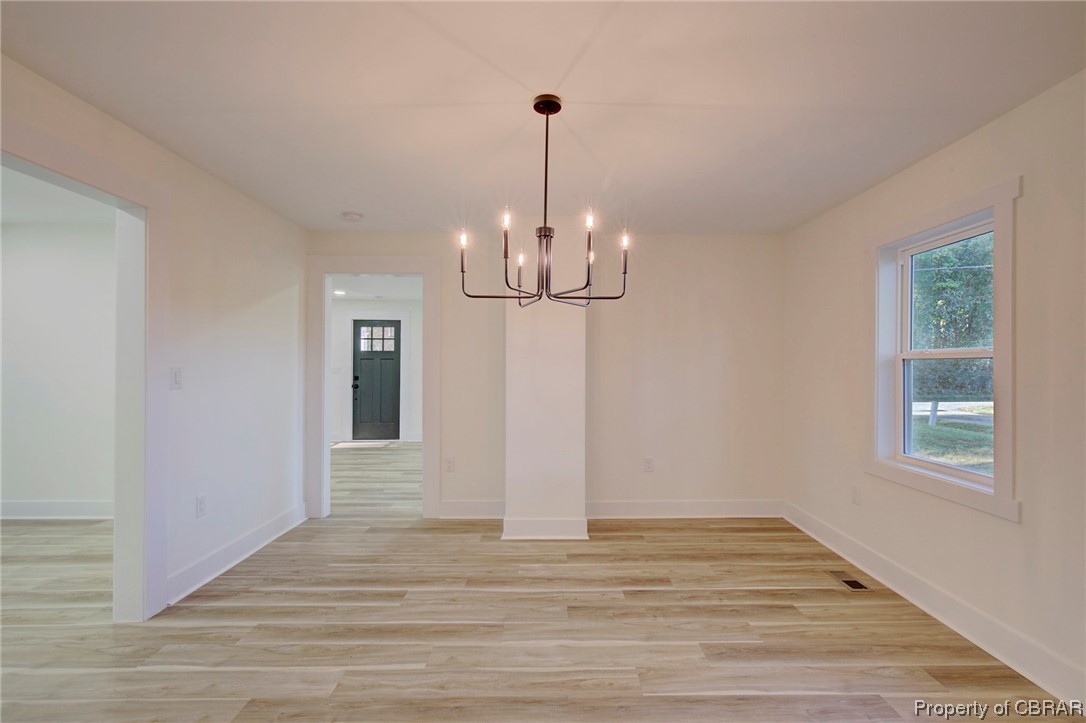 459 Hallieford Road Cobbs Creek, VA 23035 - Photo 9 of 36