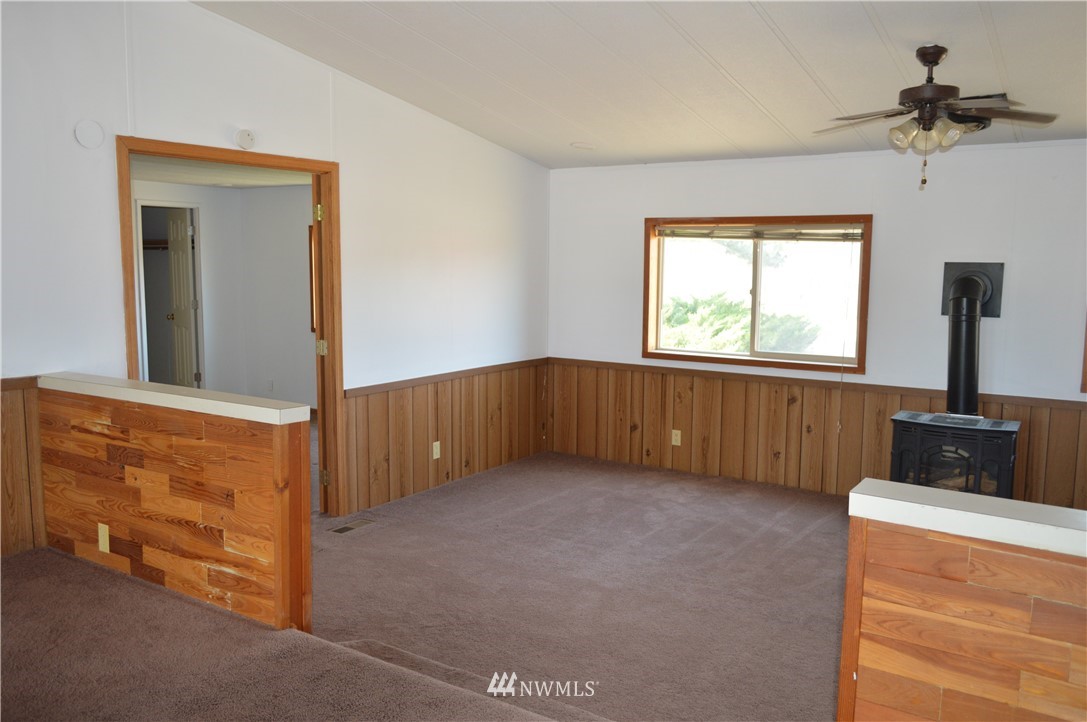 84 Horizon Flats Road Winthrop, WA 98862 - Photo 13 of 24 Gallery Image 13