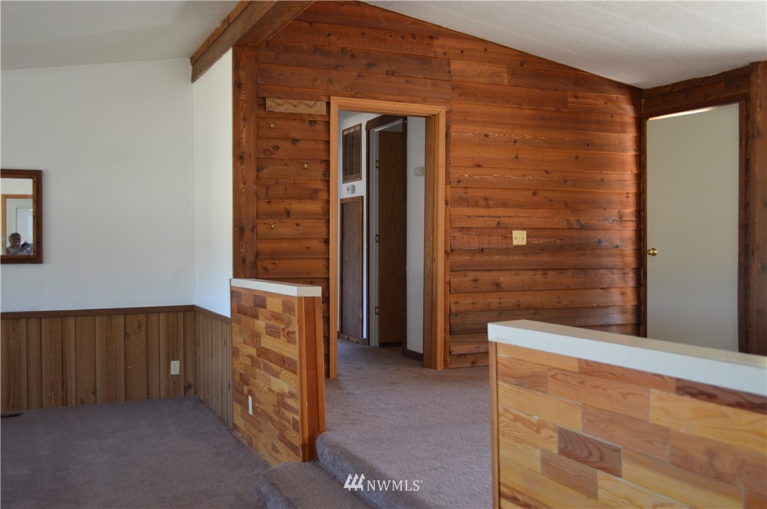 84 Horizon Flats Road Winthrop, WA 98862 - Photo 14 of 24 Gallery Image 14