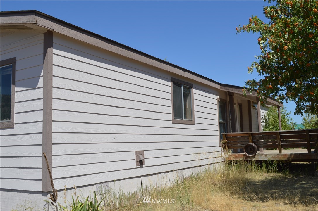 84 Horizon Flats Road Winthrop, WA 98862 - Photo 5 of 24 Gallery Image 5