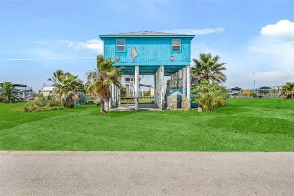 $299,000 | 1495 Mabry, Port Bolivar, TX 77650