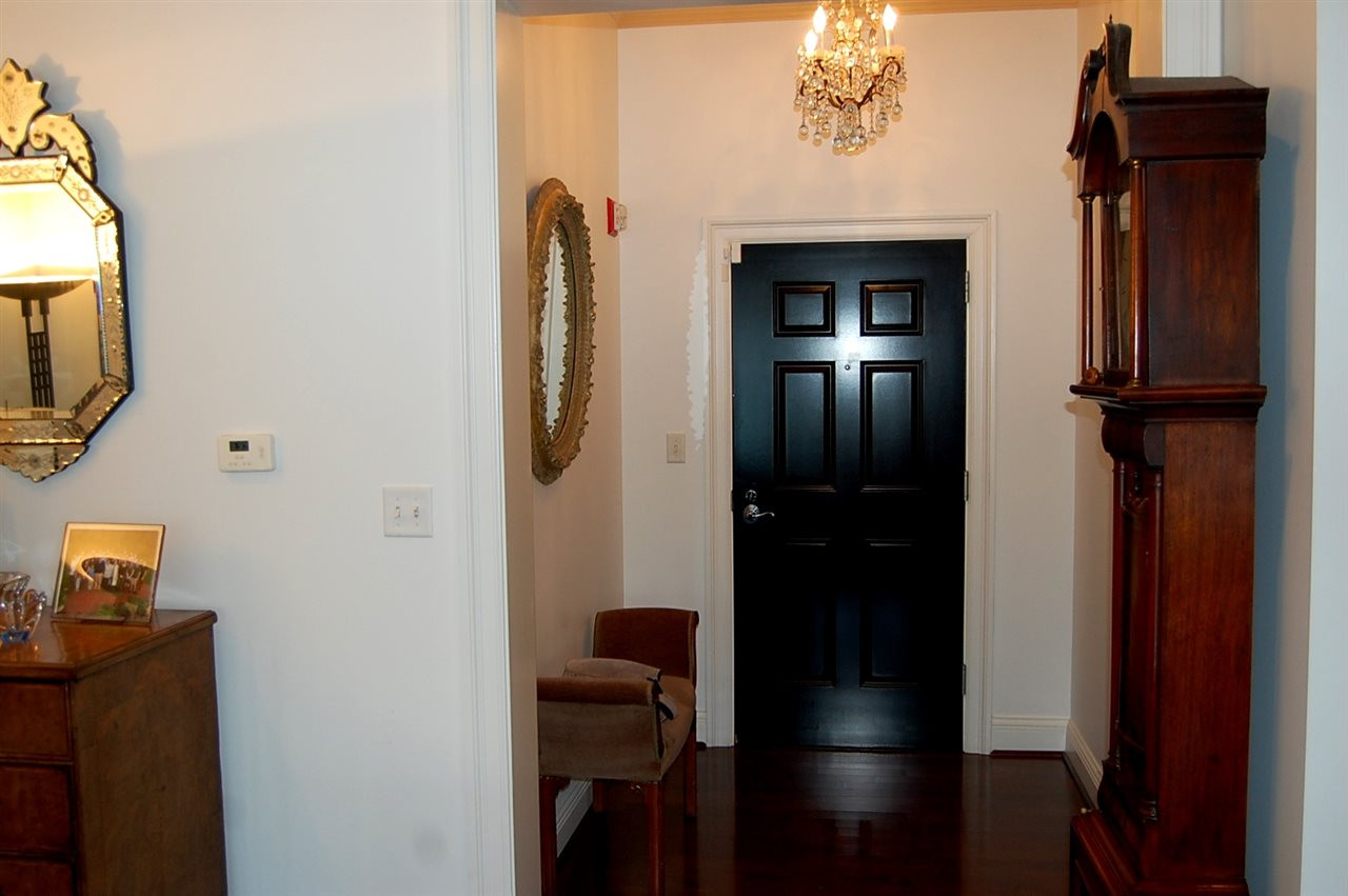 2813 Market Bridge Lane, Unit 305 Raleigh, NC 27608 - Photo 2 of 23 Foyer