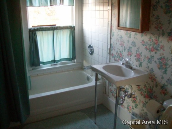 1077 Cannon Road Ashland, IL 62612 - Photo 14 of 20