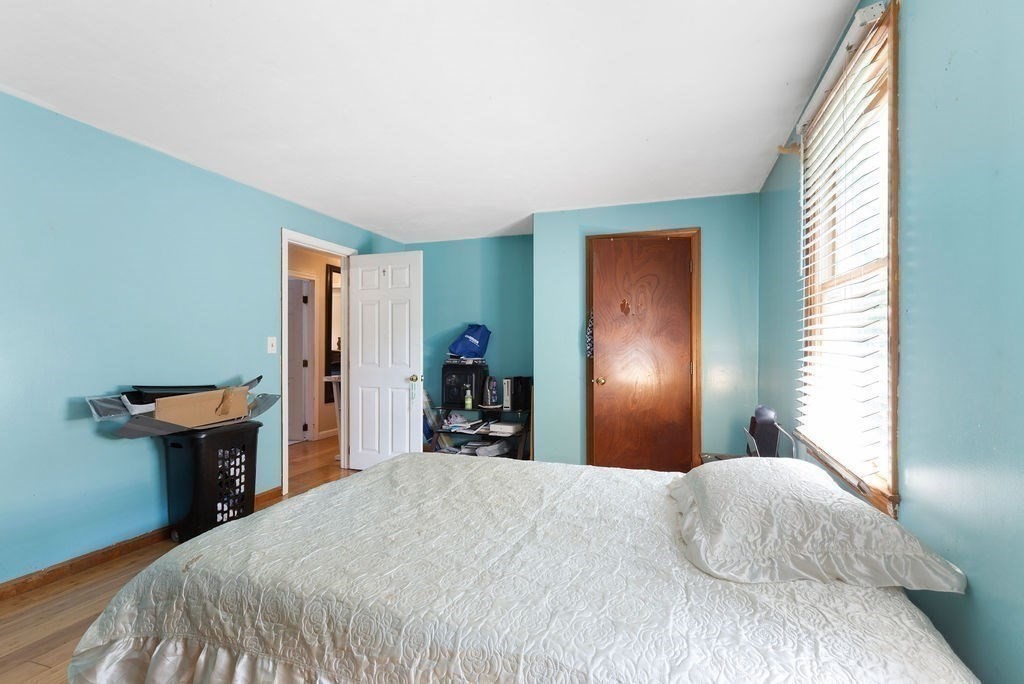 71 Dwinell Road Taunton, MA 02780 - Photo 23 of 32