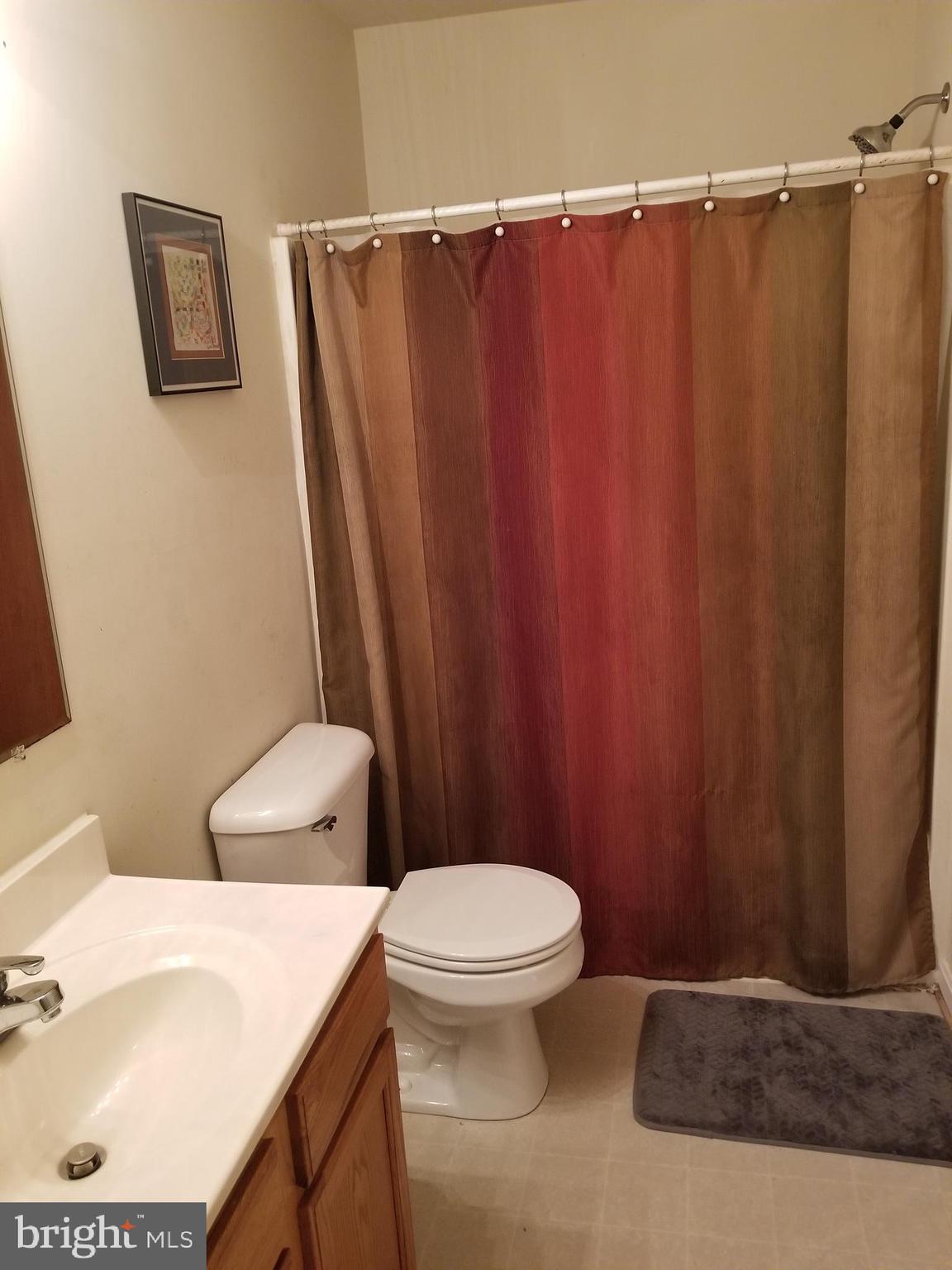 12292 Old Pen Mar Road Waynesboro, PA 17268 - Photo 29 of 34 Upstairs Bath