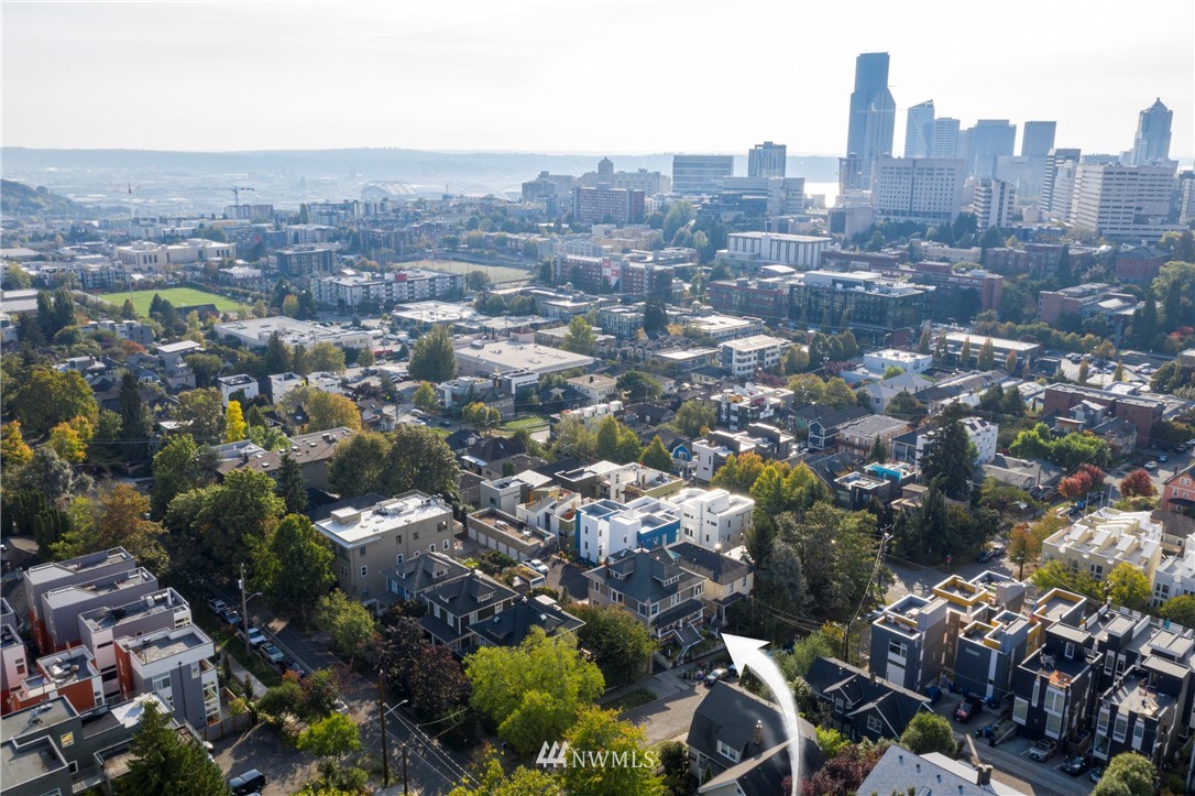 1415 East Spring Street Seattle, WA 98122 - Photo 35 of 38 an aerial view of city