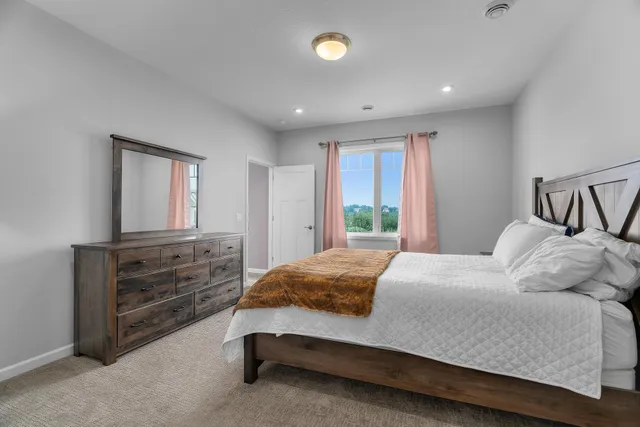 $499,900 | 13852 Geneva Avenue North, Hugo, MN 55038