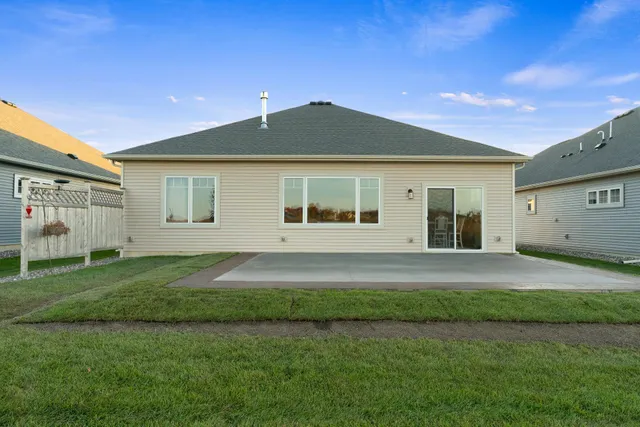 $499,900 | 13852 Geneva Avenue North, Hugo, MN 55038