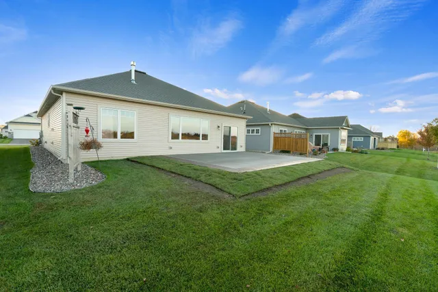 $499,900 | 13852 Geneva Avenue North, Hugo, MN 55038