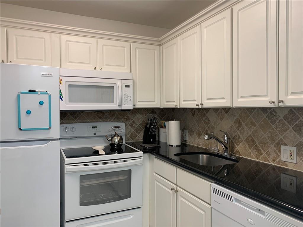 330 Mansfield H, Unit 330 Boca Raton, FL 33434 - Photo 7 of 18