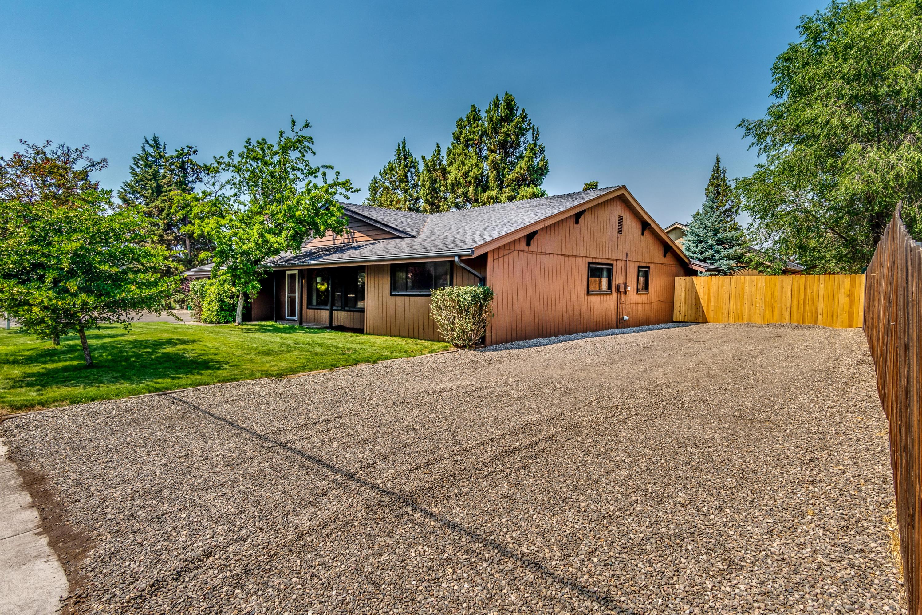 1598 Northeast Wells Acres Road Bend, OR 97701 - Photo 22 of 22 1598 NE Wells Acres Rd, Bend (Full Shoot