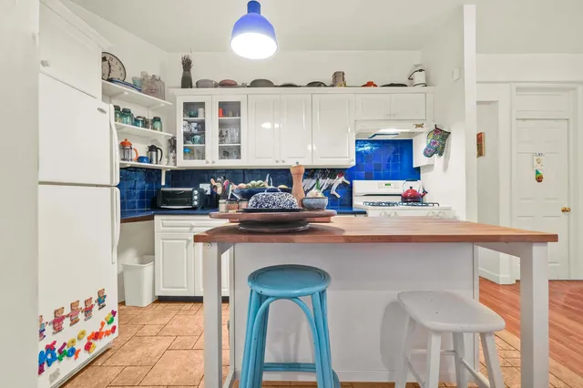 $989,000 | 71 Ocean Parkway, Unit A1 | Windsor Terrace