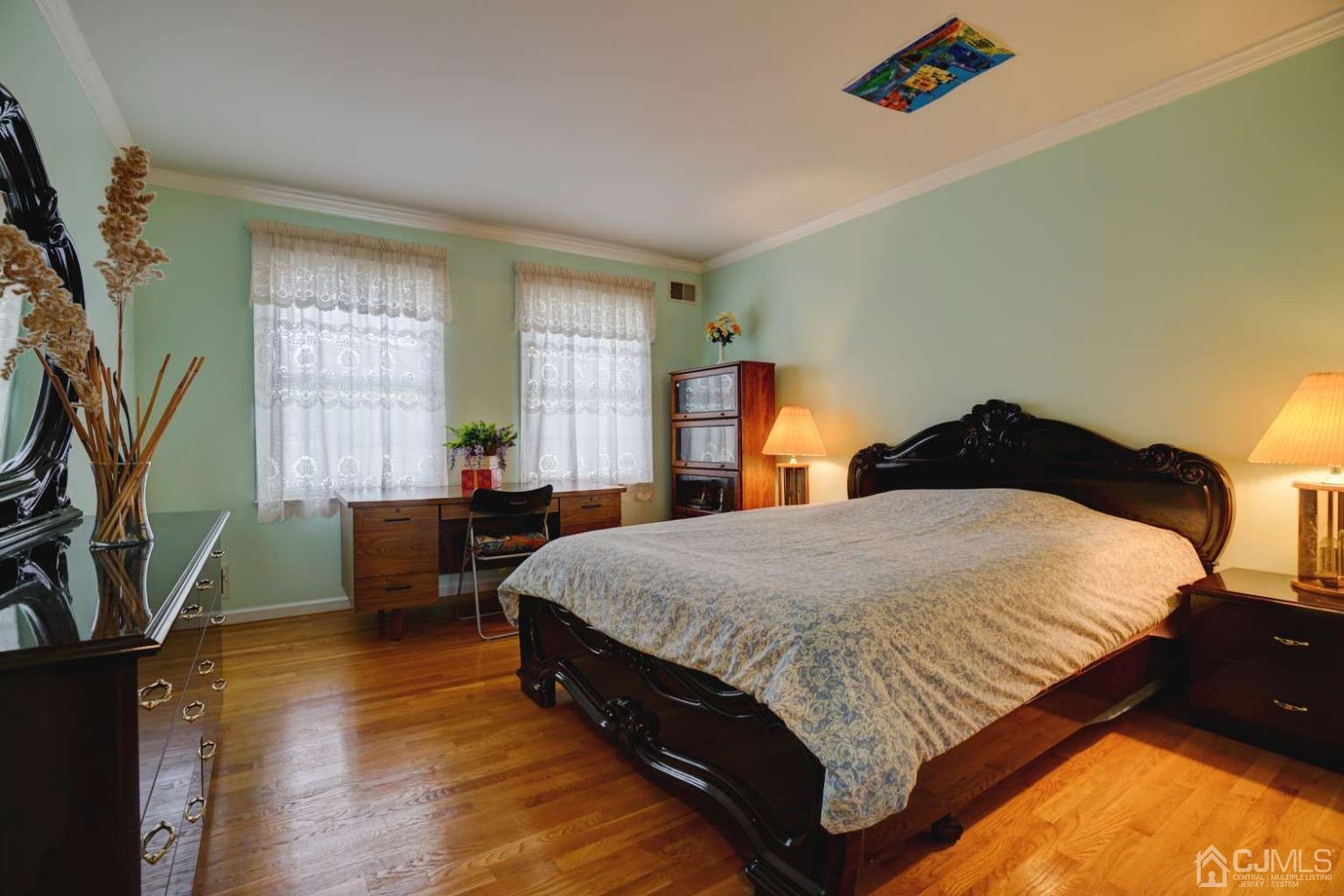 9 Troy Street Edison, NJ 08820 - Photo 32 of 38 Gallery Image 32
