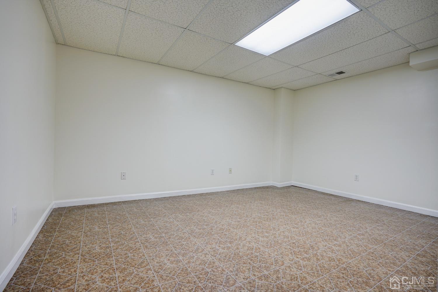 9 Troy Street Edison, NJ 08820 - Photo 38 of 38 Gallery Image 38