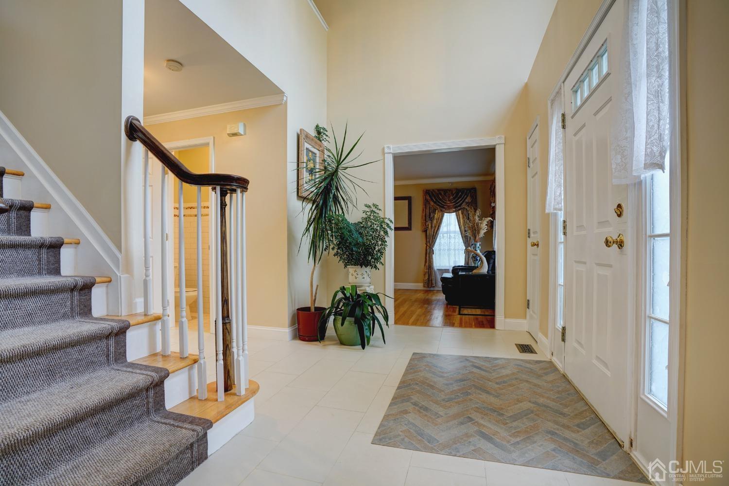 9 Troy Street Edison, NJ 08820 - Photo 6 of 38 Gallery Image 6