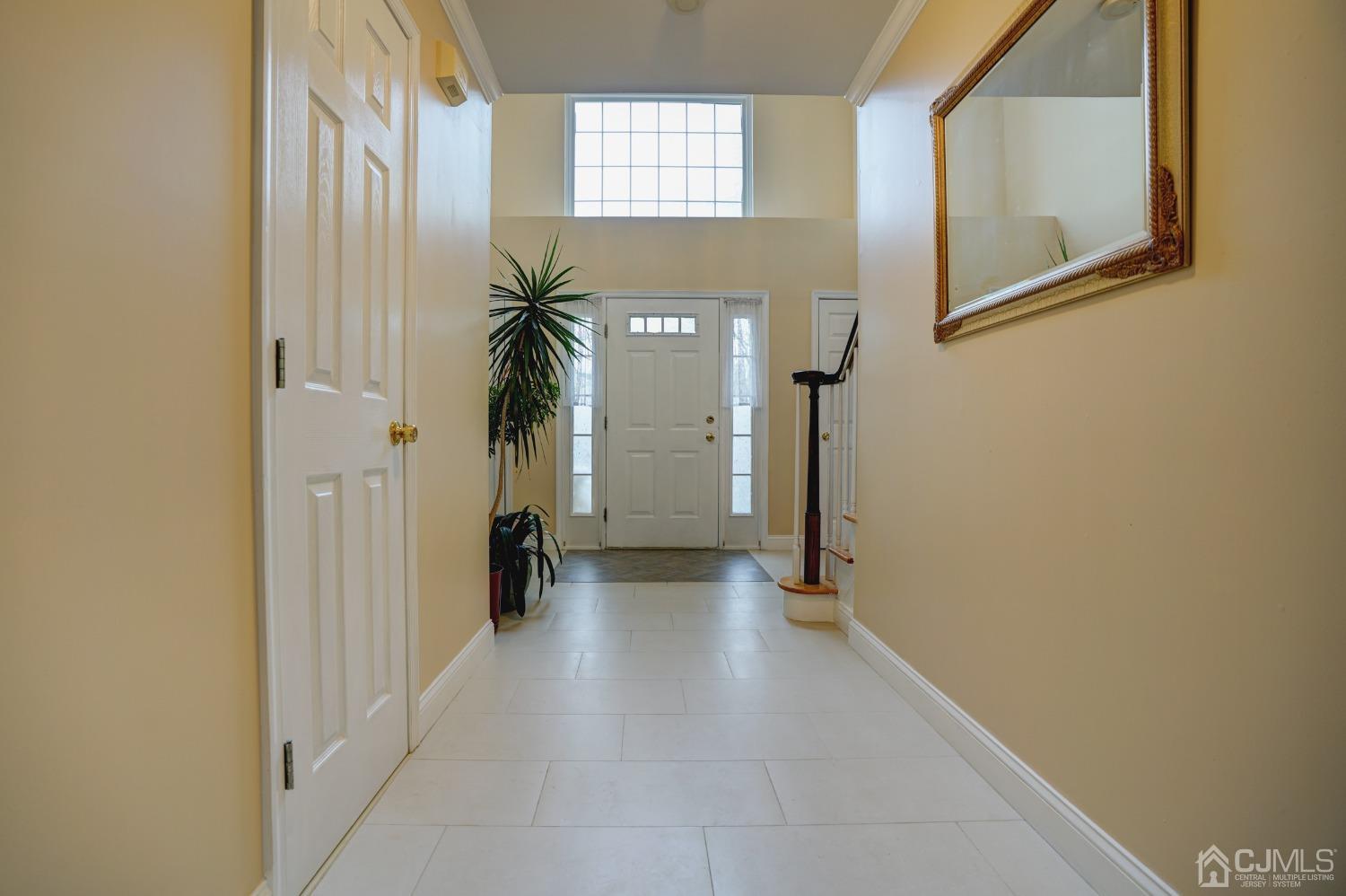 9 Troy Street Edison, NJ 08820 - Photo 9 of 38 Gallery Image 9