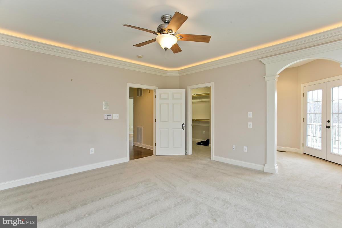 4396 Apple Pie Ridge Road Winchester, VA 22603 - Photo 12 of 30 Main-level Master Suite