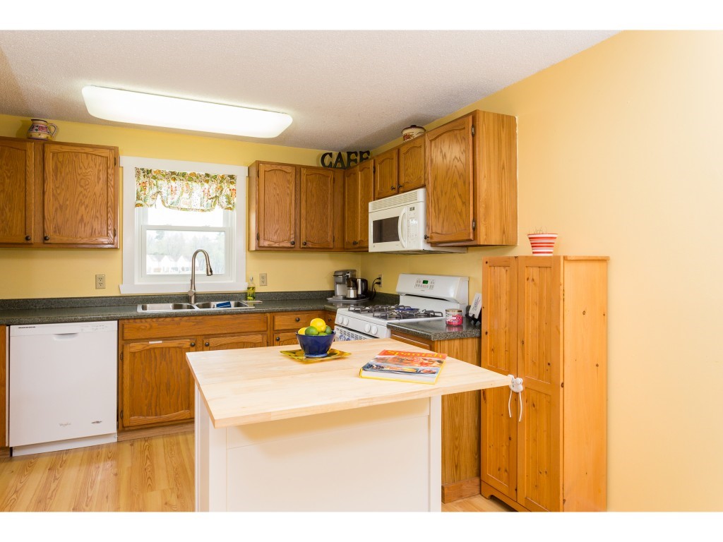 50 Dustin Homestead, Unit 50 Rochester, NH 03867 - Photo 4 of 30