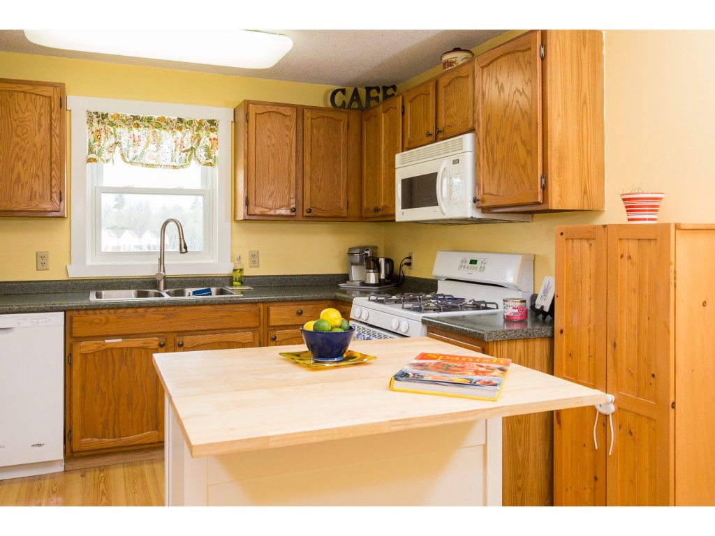 50 Dustin Homestead, Unit 50 Rochester, NH 03867 - Photo 5 of 30