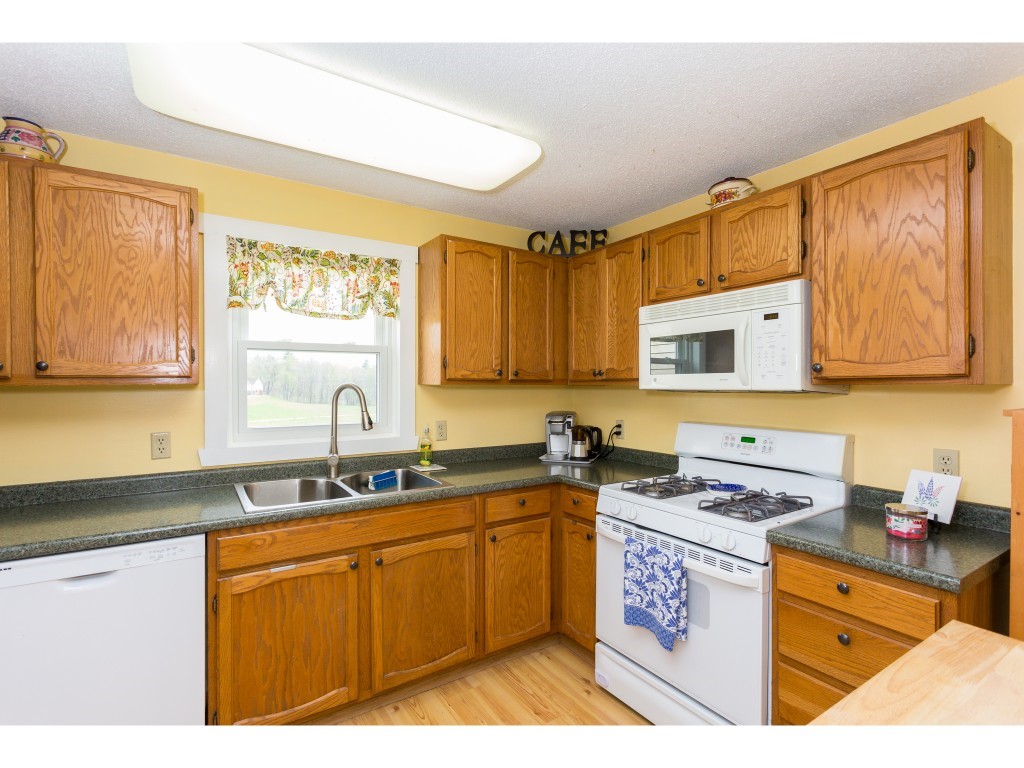 50 Dustin Homestead, Unit 50 Rochester, NH 03867 - Photo 6 of 30