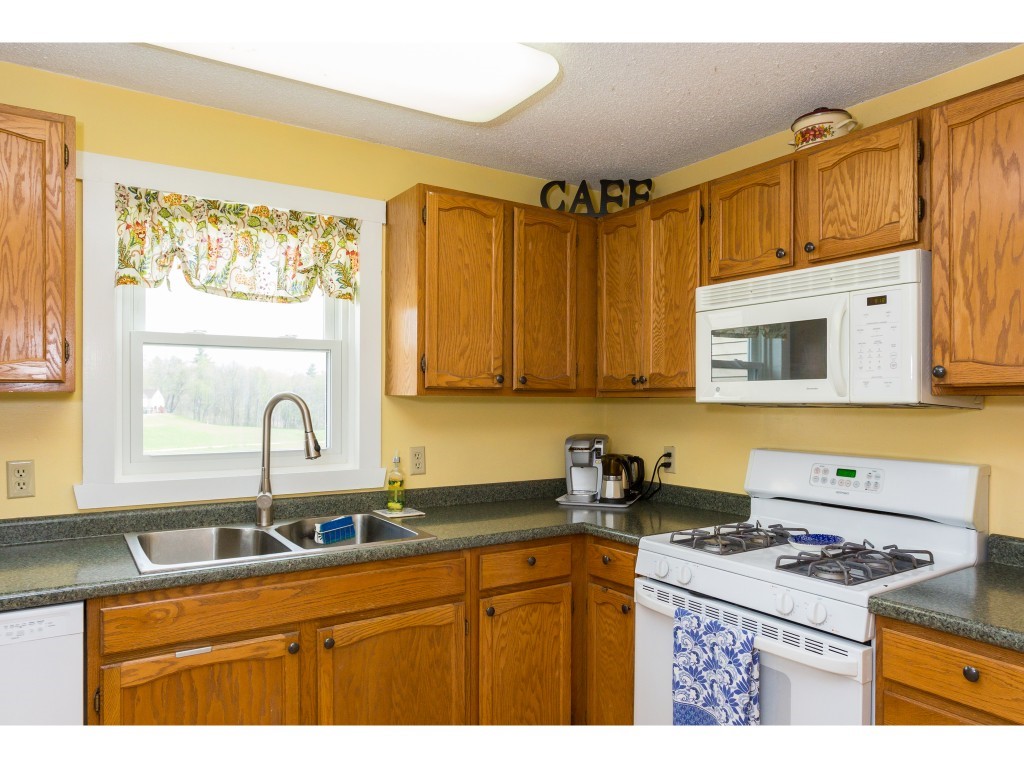 50 Dustin Homestead, Unit 50 Rochester, NH 03867 - Photo 7 of 30