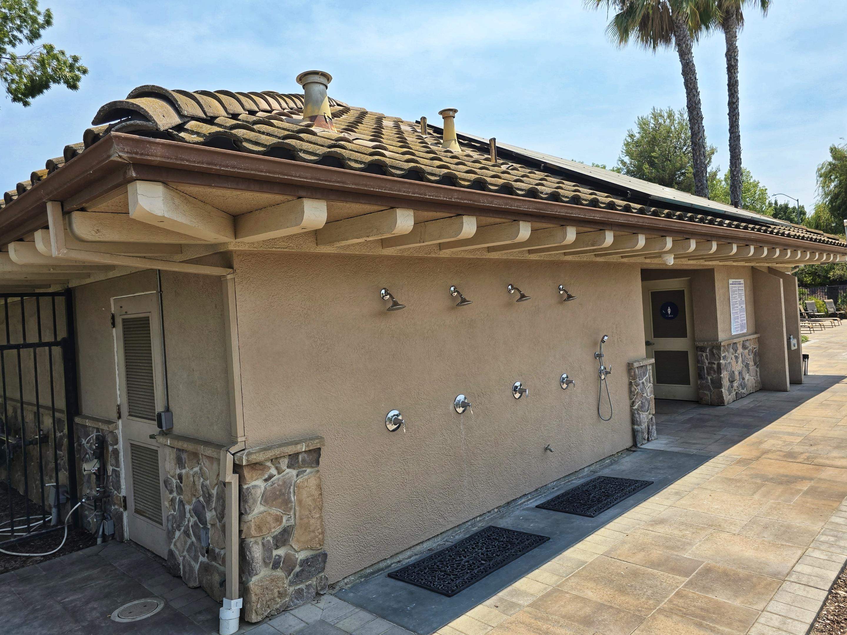 3146 Castle Rock Loop Discovery Bay, CA 94505 - Photo 44 of 49 a front view of a house
