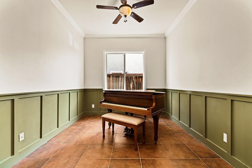 3146 Castle Rock Loop Discovery Bay, CA 94505 - Photo 9 of 49 a living room with furniture and a window