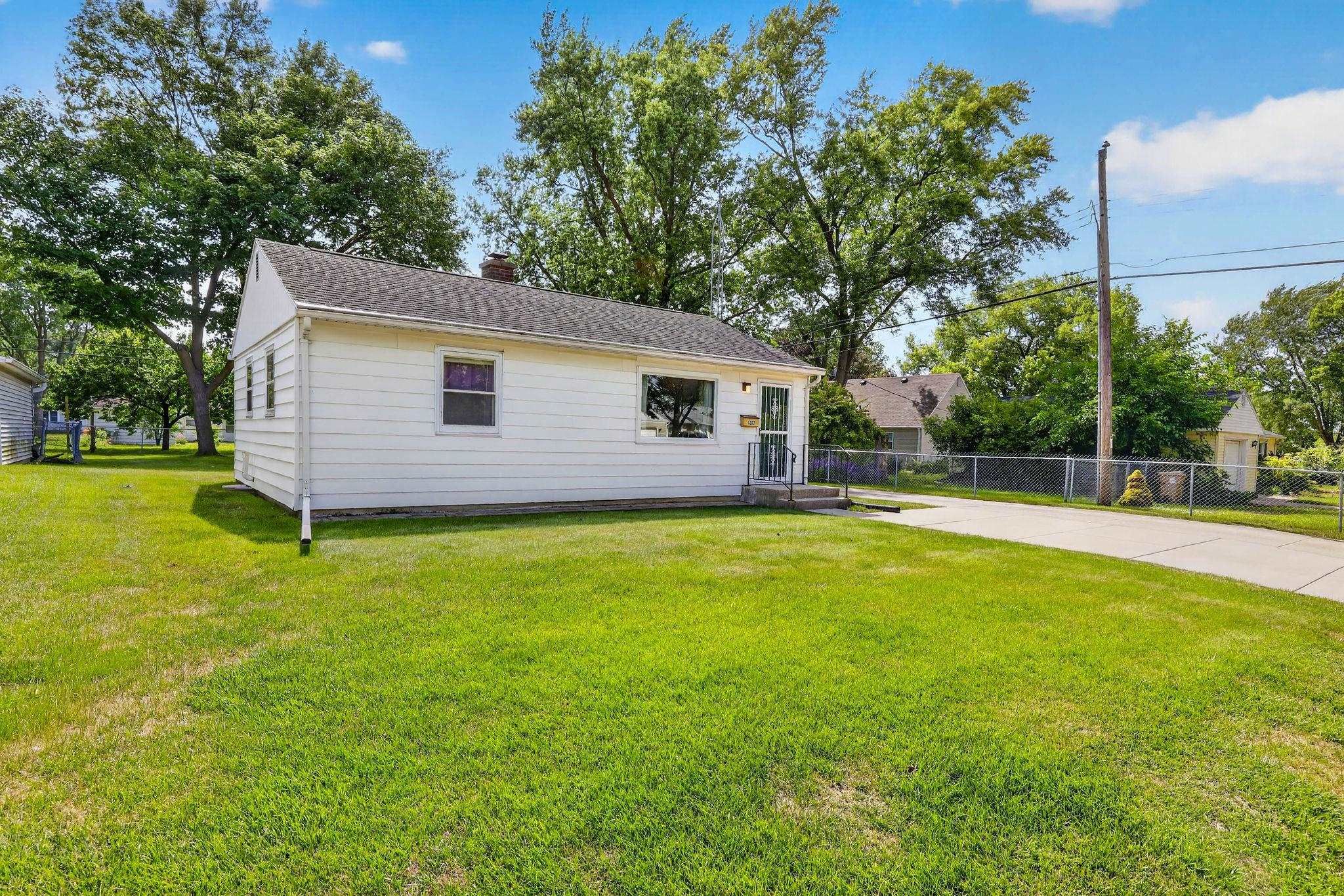 1322 Rosedale Avenue Madison, WI 53714 - Photo 42 of 46