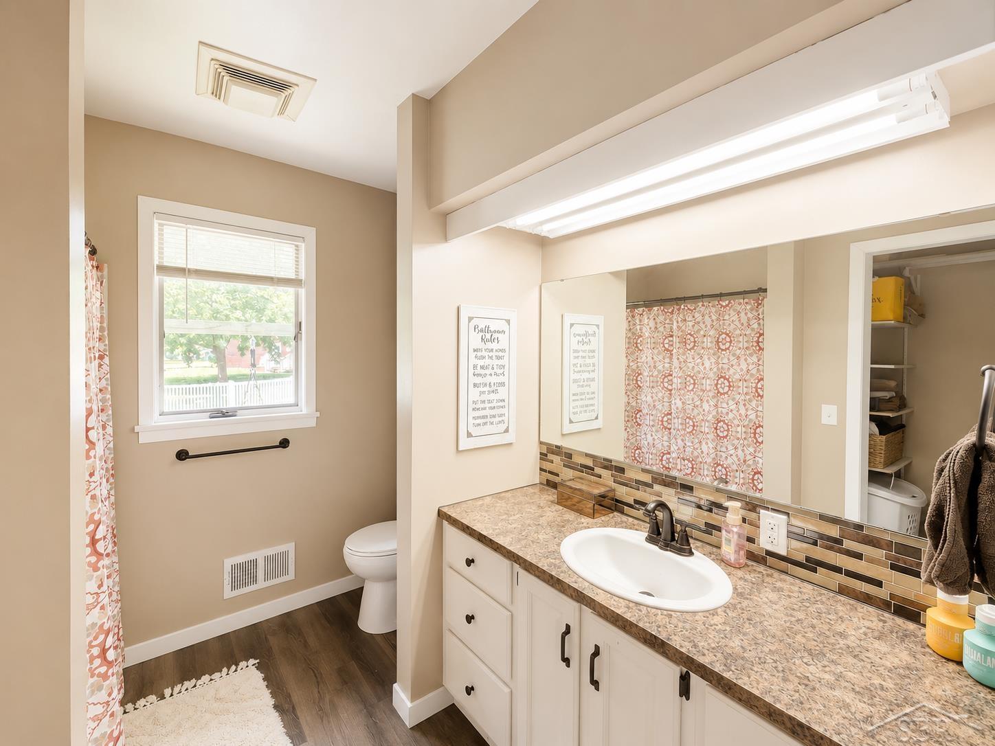 538 East Sharpsteen Street Sebewaing, MI 48759 - Photo 10 of 18
