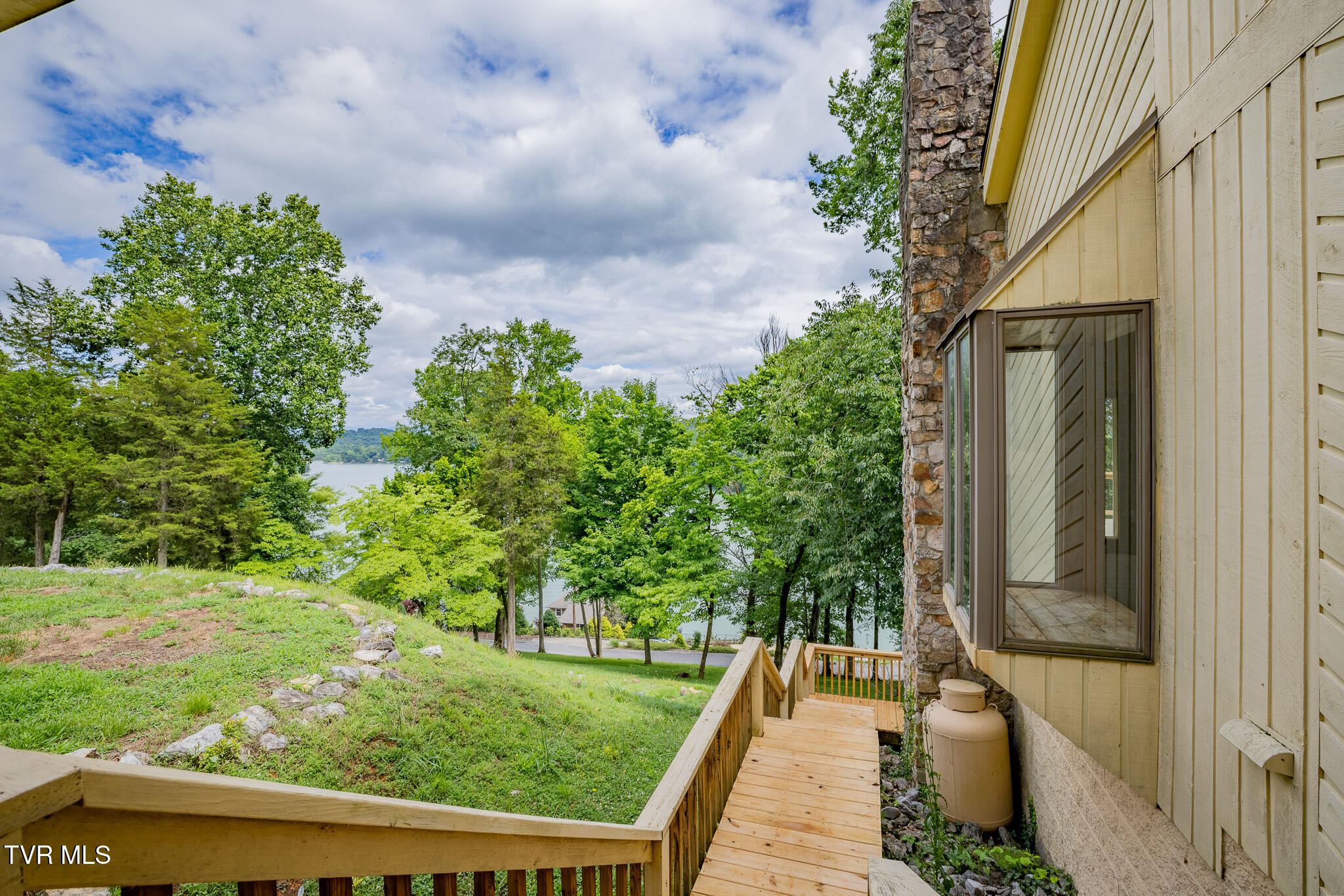 562 Gammon Road Kingsport, TN 37663 - Photo 54 of 65 1R9A8186-HDR