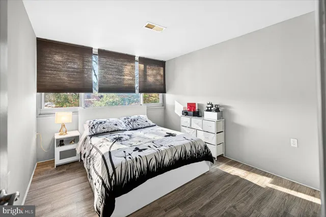 $2,400 | 4420 Briarwood Court North, Unit 32, Annandale, VA 22003