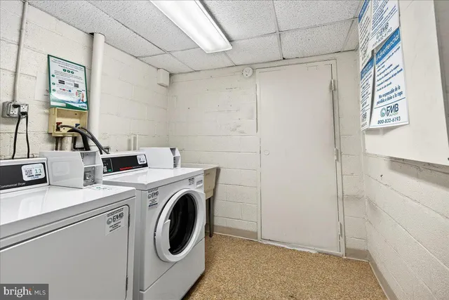 $2,400 | 4420 Briarwood Court North, Unit 32, Annandale, VA 22003