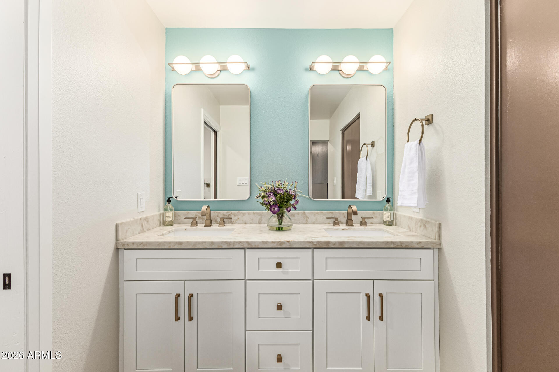 2901 East Las Rocas Drive Phoenix, AZ 85028 - Photo 27 of 47 Vanity LED mirrors