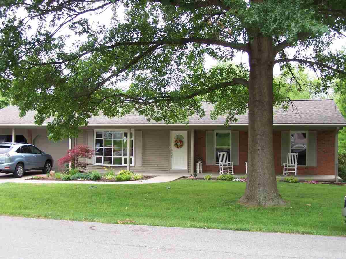 401 Harding Avenue Princeton, IN 47670 - Photo 1 of 8 Gallery Image 1