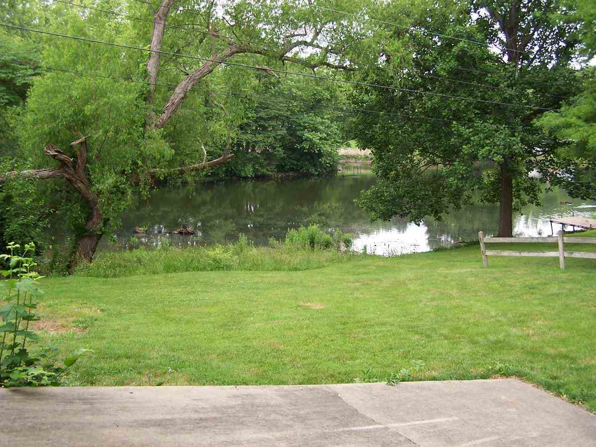 401 Harding Avenue Princeton, IN 47670 - Photo 8 of 8 Gallery Image 8