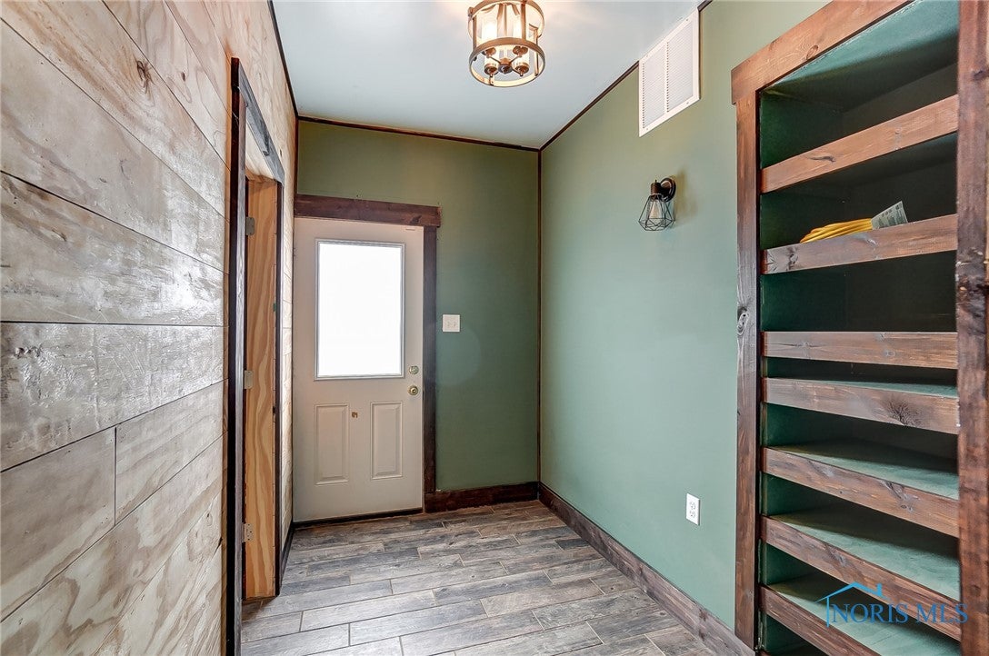 1072 Long Road Bloomdale, OH 44817 - Photo 14 of 35 Gallery Image 14